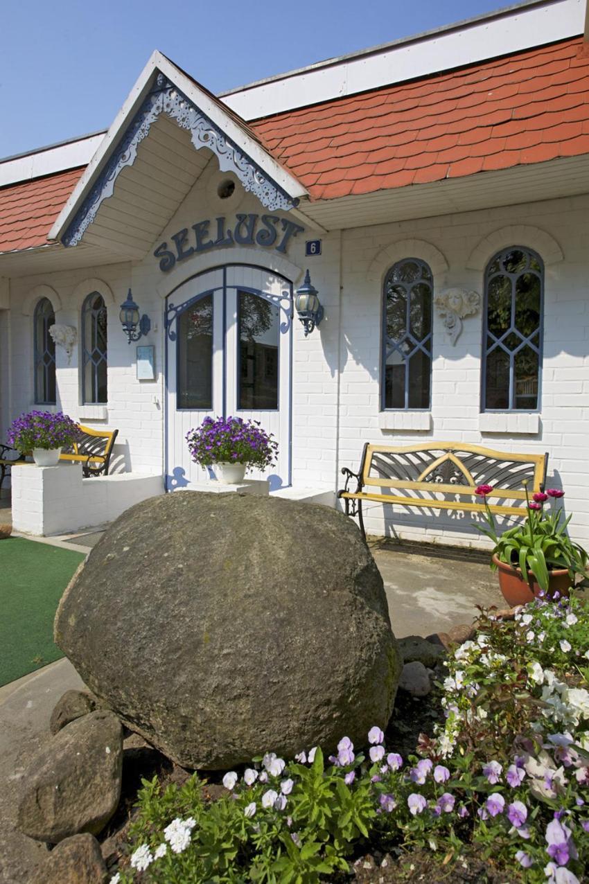 Hotel Seelust Hennstedt  Buitenkant foto